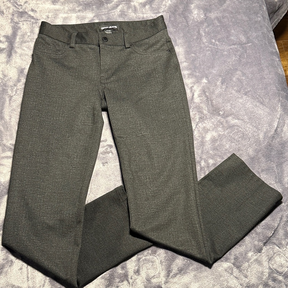 DKNY Jeans Women’s Gray Dress Casual Pants Straight XS New